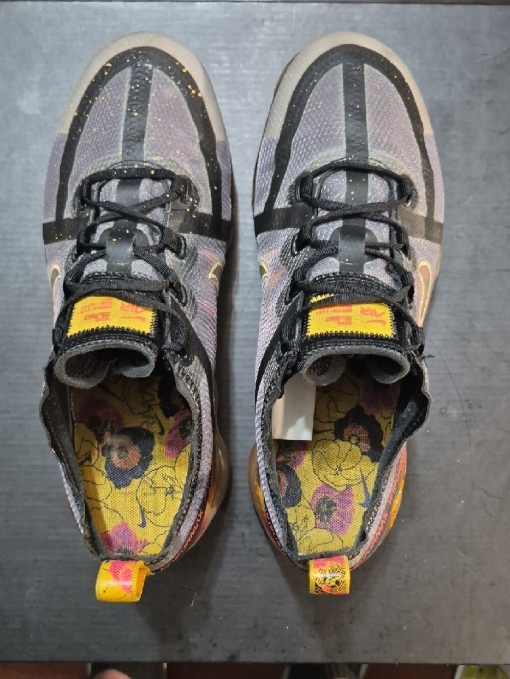 Nike Wmns Air VaporMax 2019 SE 'Floral' Womens 8.5 EUC - Picture 6 of 10